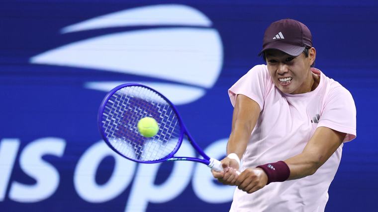 Стало известно, с кем сыграет Хачанов за выход в ¼ финала US Open. Теннис