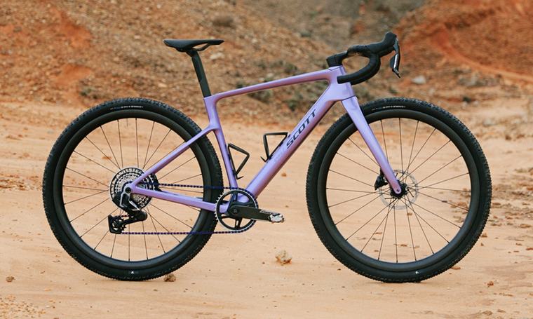 Гравийный велосипед Scott Addict Gravel получил раму 794 г и клиренс под 57 мм