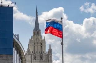 Россия и Турция призвали к прекращению огня в зоне Персидского залива